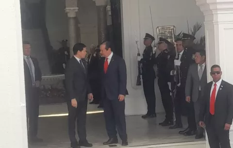 Culmina reunión entre el presidente Mulino y Marco Rubio