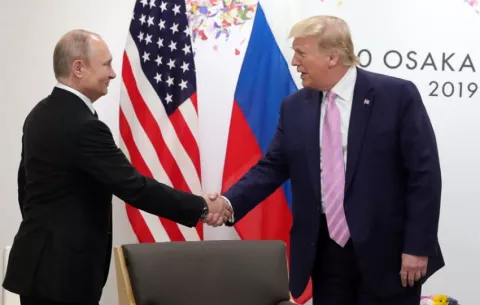 Inicia el contacto diplomático para preparar la cumbre entre Trump y Putin