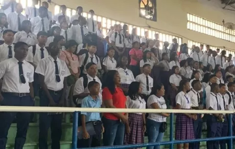 Baja matrícula y obras sin terminar en Azuero y mucha expectativa en Colón