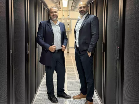 IFX adquiere Gold Data Costa Rica y refuerza su presencia en Centroamérica