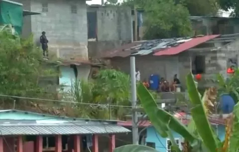 Niña de 9 años, baleada cuando volvía de la escuela en Mano de Piedra, muere