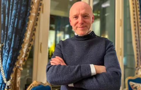 ¿Era judío el barman que servía los cócteles a los nazis en el Ritz de París?