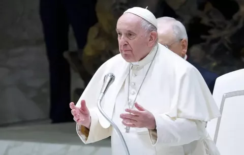 Papa Francisco sufre dos episodios de insuficiencia respiratoria aguda