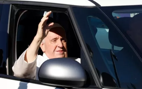 El papa Francisco cumple 28 días ingresado en el hospital Gemelli