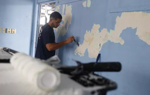 Faltan laboratorios en las escuelas públicas
