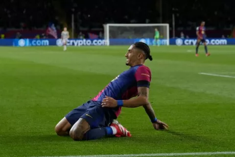 Barcelona avanza a los cuartos de final de la Champions