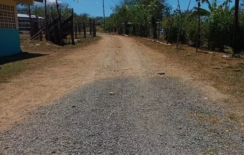 Residentes de San Pedro Pacora en Santiago engañados, ya que no han concluido un proyecto carretero