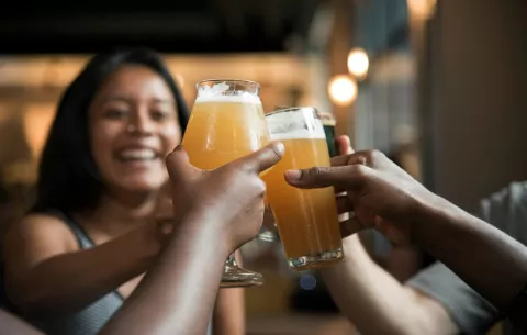 ¿Debería eliminarse la ley seca durante Semana Santa?