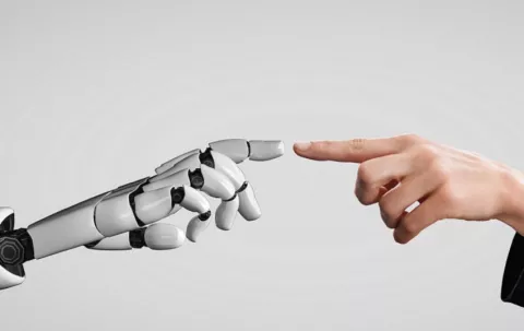 Parejas híbridas, entre personas y programas robot