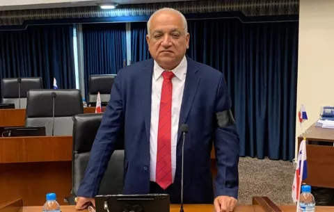 Camacho: 'La lucha contra la corrupción debe ser de todos'
