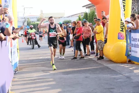 Christofer Jurado y Diana Salerno mandan  en la Clásica Sábado de Gloria en Aguadulce