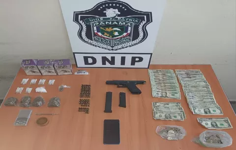 Atrapan a un hombre con droga y un arma ilegal en Puerto Pilón, Colón