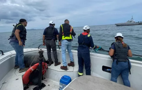 Atienden denuncia sobre presencia de una mancha en aguas marinas del Golfo de Panamá