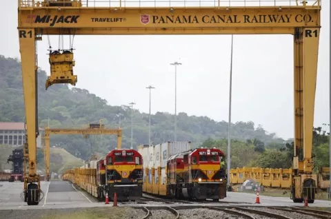 Optimismo por compra del ferrocarril por división de Maersk