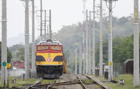 Optimismo en Panamá por compra del ferrocarril del Canal de Panamá por parte de división de Maersk