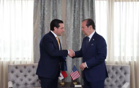 Embajador designado de EE. UU. en Panamá presenta copia de sus credenciales ante el canciller