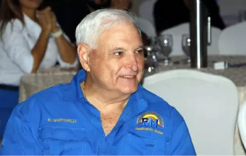 Martinelli niega visitas de Varela a la embajada de Nicaragua