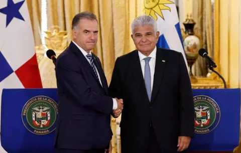 Mulino y Orsi destacan la senda de integración emprendida por Panamá y Uruguay
