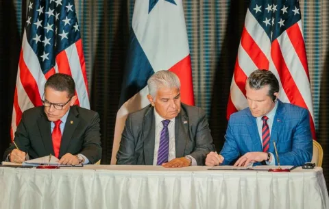 Panamá destaca que acuerdos con EE.UU. no han cedido soberanía panameña sobre el Canal