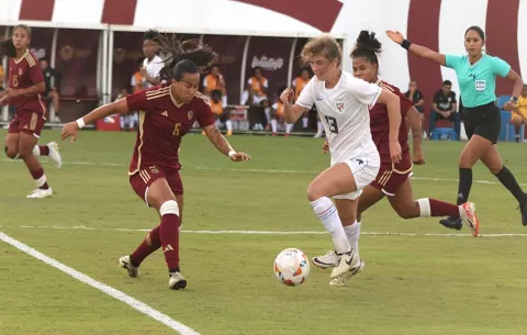 Panamá cae ante Venezuela y se prepara para el segundo amistoso