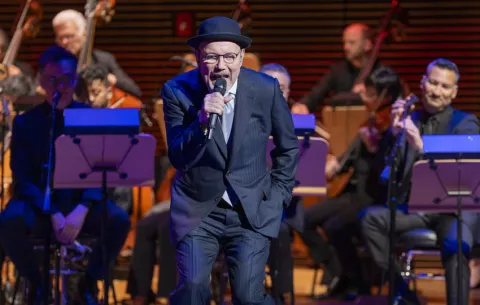 Rubén Blades lamenta muerte del papa Francisco, 'llamado absurdamente el papa comunista'