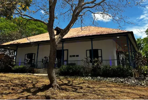 Detenidos participan en recuperación y conservación de la Casa Museo El Pausílipo