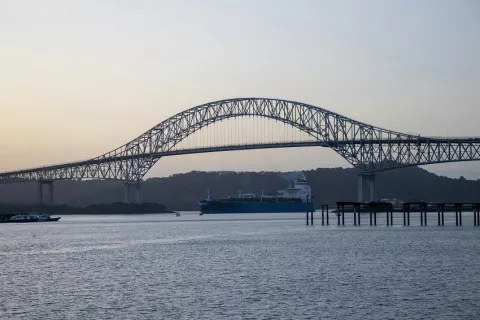 Retoman trabajos nocturnos en Puente de las Américas