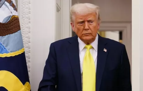 Trump exige a Rusia que detenga los bombardeos a Ucrania: "Vladímir, ¡BASTA!"