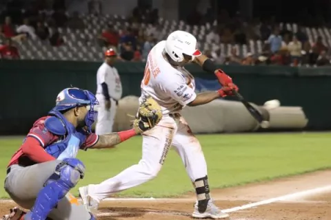¿Quién es el favorito entre Bocas del Toro y Coclé en la final del béisbol mayor?