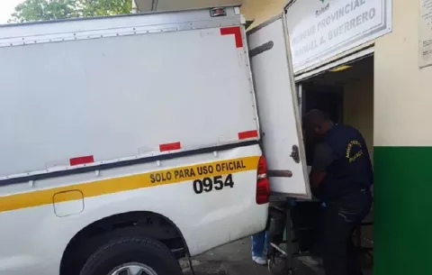 De varios disparos acaban con la vida de un hombre de 52 años en Nuevo México, Colón