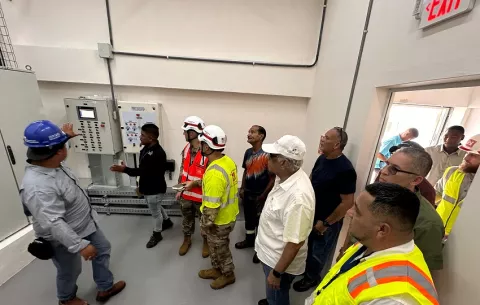 Buscan resolver el problema de inundaciones en las calles de Colón