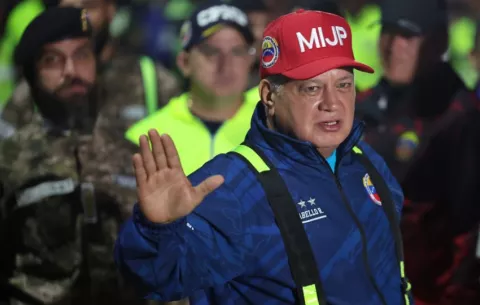Gobierno de Venezuela denuncia plan de 'ataques' a embajadas para 'sabotear' elecciones