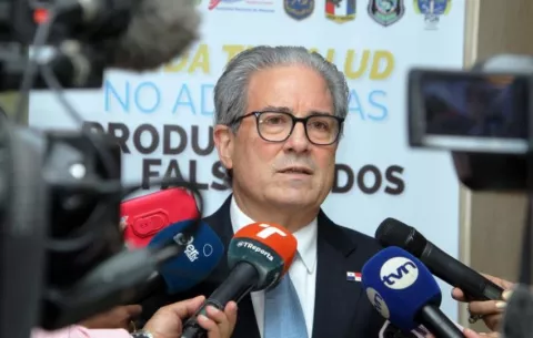 Boyd Galindo: 'es infame utilizar la salud como una bandera política'