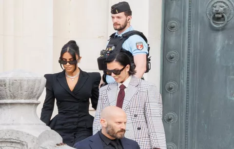 Condenan a seis de los acusados de robo a Kim Kardashian, pero ninguno irá a la cárcel