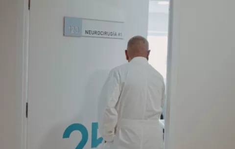Niña que recibió una pedrada en la cabeza recibe alta médica