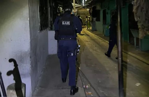 Mayor presencia policial piden los ciudadanos, según encuesta