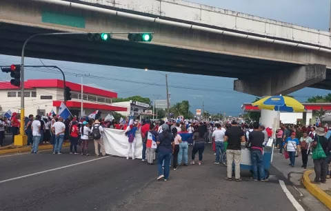 Huelga indefinida de educadores cumple 20 días