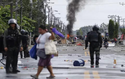 Intereses políticos manipulan entre las sombras los disturbios en Bocas del Toro