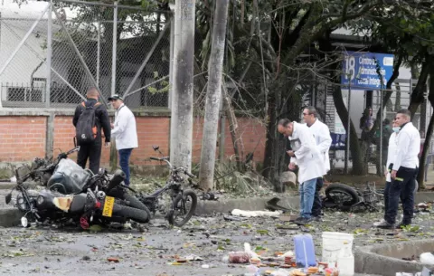  Al menos dos muertos y 36 heridos por explosión de bombas en la ciudad colombiana de Cali
