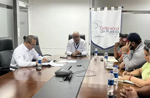 Órgano Ejecutivo deja en suspenso reelección inmediata del defensor