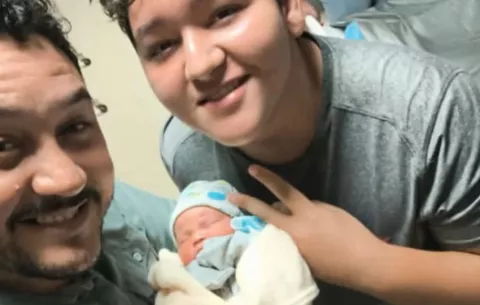 Lucho Pérez anuncia el nacimiento de su hijo Luis Vicente