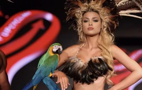 'Untame', la colección revolucionaria creada por un panameño, brilló en el Miami Swim Week 2025