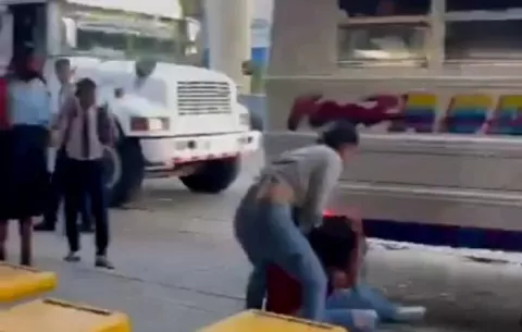 ¡Culpable! Condenan a mujer que le cortó el rostro a menor en parada de Los Andes