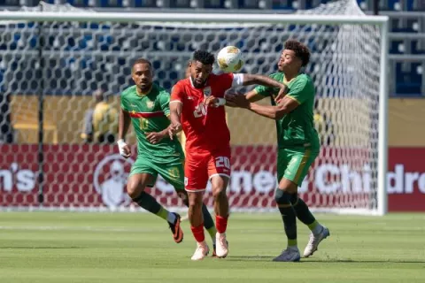 Ismael Díaz lidera goleada de Panamá ante Gudalupe en Copa Oro
