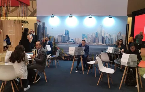 Panamá expone sus fortalezas para atraer mercado de turismo de eventos
