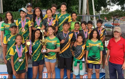 Panamá Oeste se destaca en el intercolegial de natación de Meduca