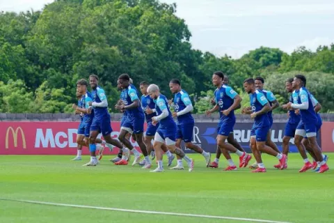 Panamá define su equipo para juegos de eliminatoria mundialista y Copa Oro