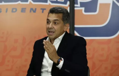 Estados Unidos revoca visa a Ricardo Lombana