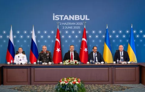 Rusia y Ucrania abren en Estambul la segunda ronda de las negociaciones de paz