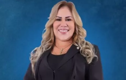 Bancada de Realizando Metas postula a Shirley Castañedas para presidir la Asamblea Nacional